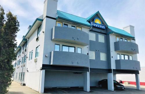 Kamloops Hotel | Days Inn by Wyndham Kamloops BC