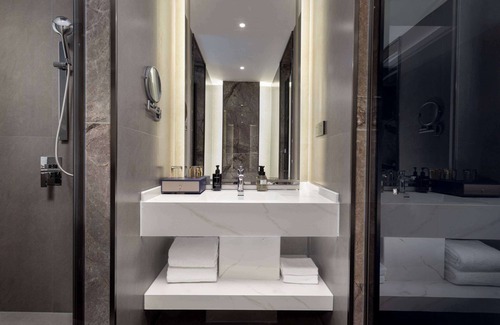 Guandu Hotel | Days Inn By Wyndham Kunming Wujiaba