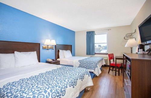 Witmer Hotel | Days Inn by Wyndham Lancaster PA Dutch Country