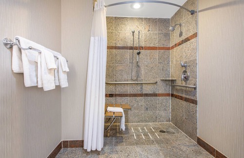 Lanham Hotel | Days Inn by Wyndham Lanham Washington DC