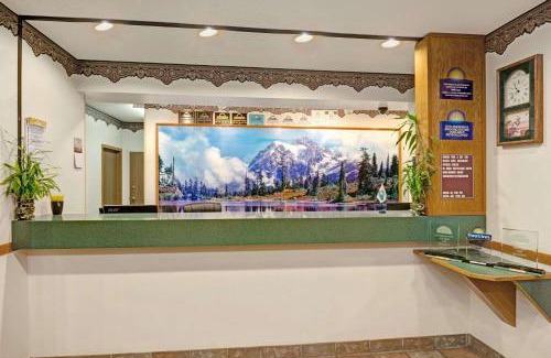 Laramie Hotel | Days Inn by Wyndham Laramie