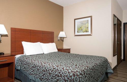 Mankato Hotel | Days Inn by Wyndham Mankato