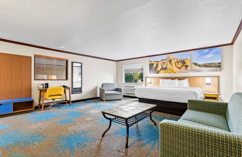 Mitchell Hotel | Days Inn by Wyndham Mitchell SD