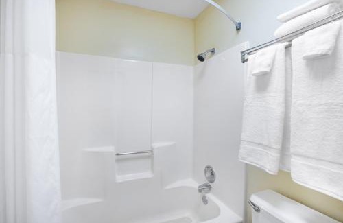 Monticello Hotel | Days Inn by Wyndham Monticello