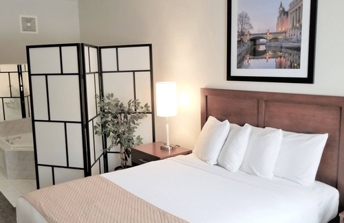 Ottawa Division Hotel | Days Inn by Wyndham Ottawa Airport