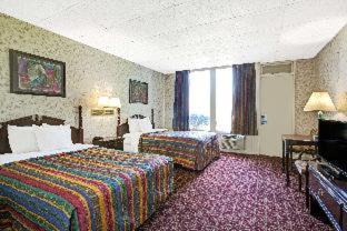 Parsippany Hotel | Days Inn by Wyndham Parsippany