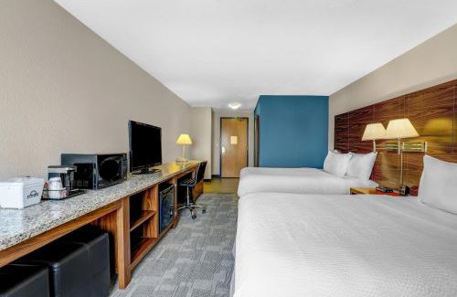 Red Deer Hotel | Days Inn by Wyndham Red Deer