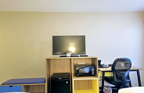 Rolla Hotel | Days Inn by Wyndham Rolla