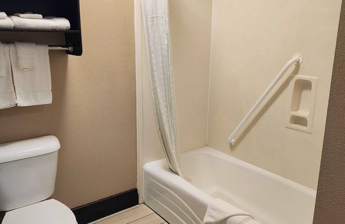 Rosenberg Hotel | Days Inn by Wyndham Rosenberg
