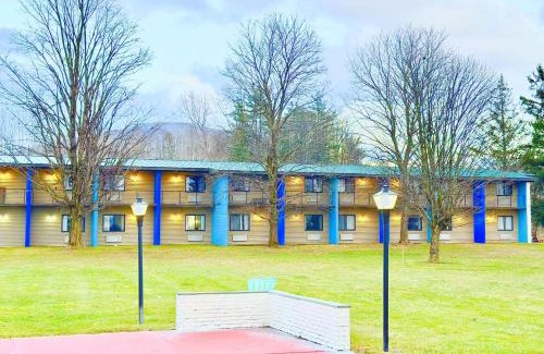 East Haven  Rutland County Hotel | Days Inn by Wyndham Rutland/Killington Area