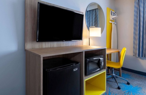 Sandusky Hotel | Days Inn by Wyndham Sandusky/Cedar Point