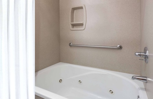 Sidney Hotel | Days Inn by Wyndham Sidney NE
