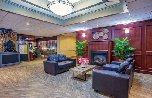 Sudbury Hotel | Days Inn by Wyndham Sudbury & Conference Centre