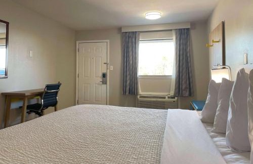 Temple Hotel | Days Inn by Wyndham Temple
