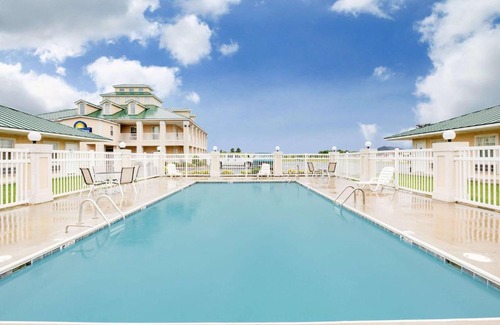 Trumann Hotel | Days Inn by Wyndham Trumann AR