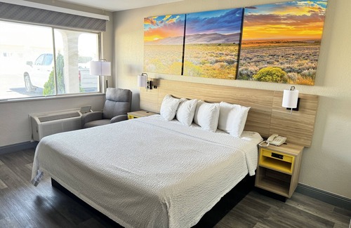 Van Horn Hotel | Days Inn by Wyndham Van Horn TX