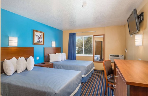 Vernal Hotel | Days Inn by Wyndham Vernal