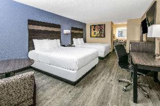 Bellmead Hotel | Days Inn by Wyndham Waco Near Downtown University