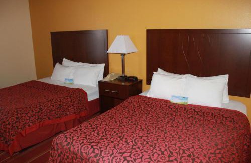 Walcott Hotel | Days Inn by Wyndham Walcott Davenport