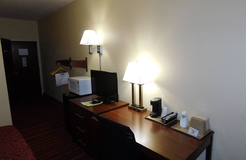 Walcott Hotel | Days Inn by Wyndham Walcott Davenport