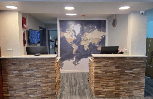 Waukegan Hotel | Days Inn by Wyndham Waukegan