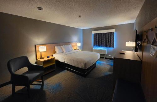 Waukegan Hotel | Days Inn by Wyndham Waukegan
