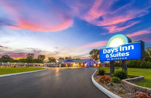 Wauseon Hotel | Days Inn by Wyndham Wauseon
