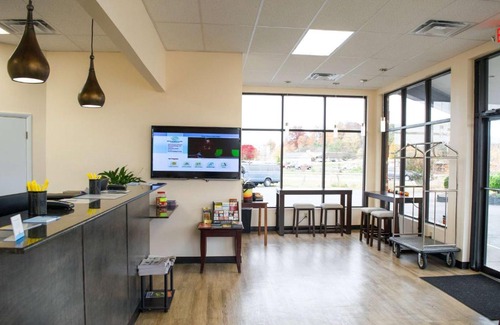 Waynesboro Hotel | Days Inn by Wyndham Waynesboro