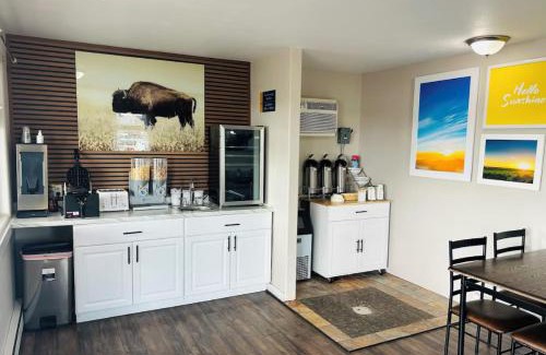 Wheatland Hotel | Days Inn by Wyndham Wheatland