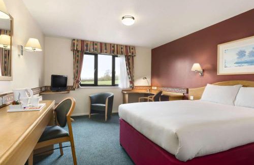 Michaelwood Hotel | Days Inn Michaelwood M5