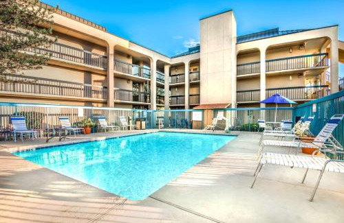 Albuquerque Hotel | Days Inn & Suites by Wyndham Albuquerque North