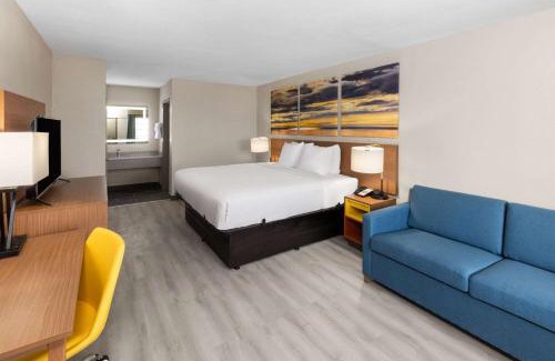 Vicksburg Hotel | Days Inn & Suites by Wyndham Vicksburg
