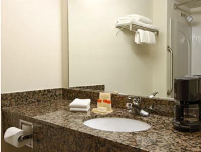 Laurel Hotel | Days Inn & Suites by Wyndham Laurel Near Fort Meade
