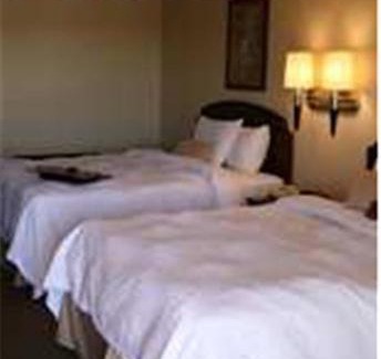 Tyler Hotel | Days Inn & Suites by Wyndham Tyler