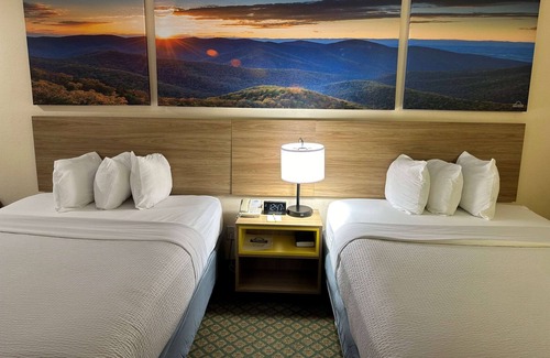Eunice Hotel | Days Inn & Suites by Wyndham Eunice