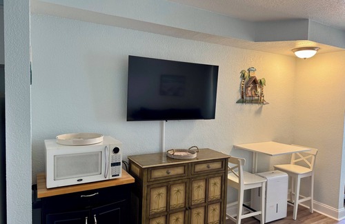 Ortona Park Condo | Daytona Beach Oceanfront 4 Fl Great Rates with Spectacular Views of the beach