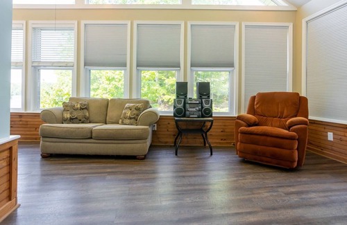 Dublin Cabin | Dbl Dock/Claytor Lake 3BS8 - Dock Holiday