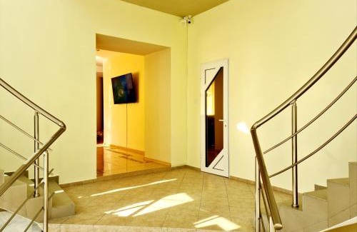 Balti Hotel | DBS Hotel