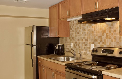Shaw Apartment | DC Dwtn Apt. w/Modern Interior