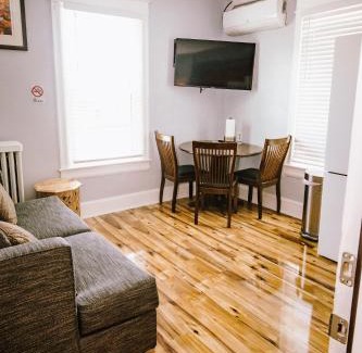 Woodridge Apartment | DC Vacation home