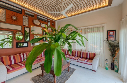 Mirissa Bed & Breakfast | DCanal House