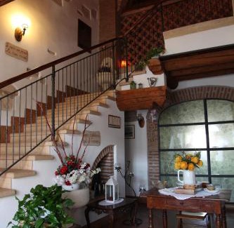 Salizzole Bed & Breakfast | DD Clara Bed And Breakfast