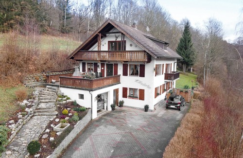 Bad Berneck im Fichtelgebirge Apartment | Apartment 'Sankt Hubertus' with Private Terrace, Balcony and Wi-Fi