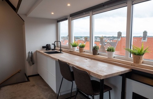 Zandvoort Apartment | De Boulevard 2F: Stylish, central & relaxed