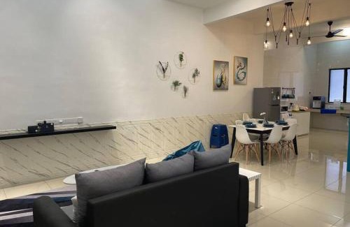 Hulu Kinta House | De cozy 5.0 Double storey (10-16 pax +)