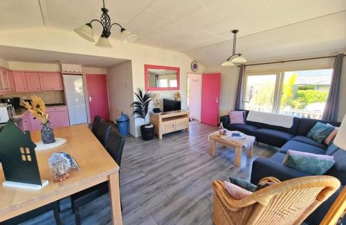 Sint-Annaland Ski Chalet | De droom van Zeeland met jacuzzi & Finse sauna