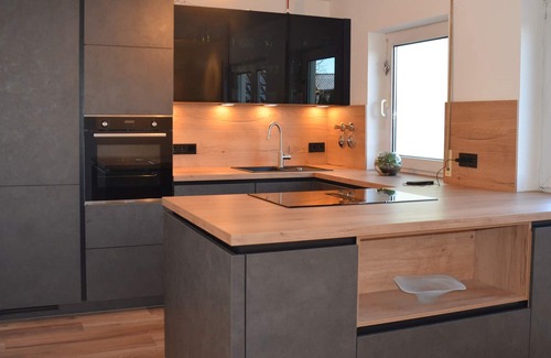 Burgberg Apartment | Beautiful apartment for vacation and work at the foot of the Swabian Alb