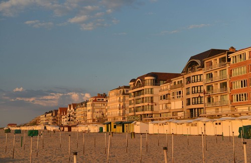 De Haan Apartment | De Haan/Le Coq - Charming apartment facing the beach near Brugges