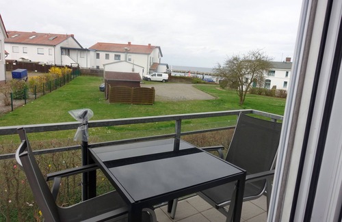 Insel Poel Apartment | Apt. Hafenblick - Dream location in Timmendorf Strand.