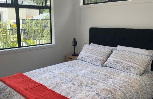 Orewa Apartment | De la Plage Residences